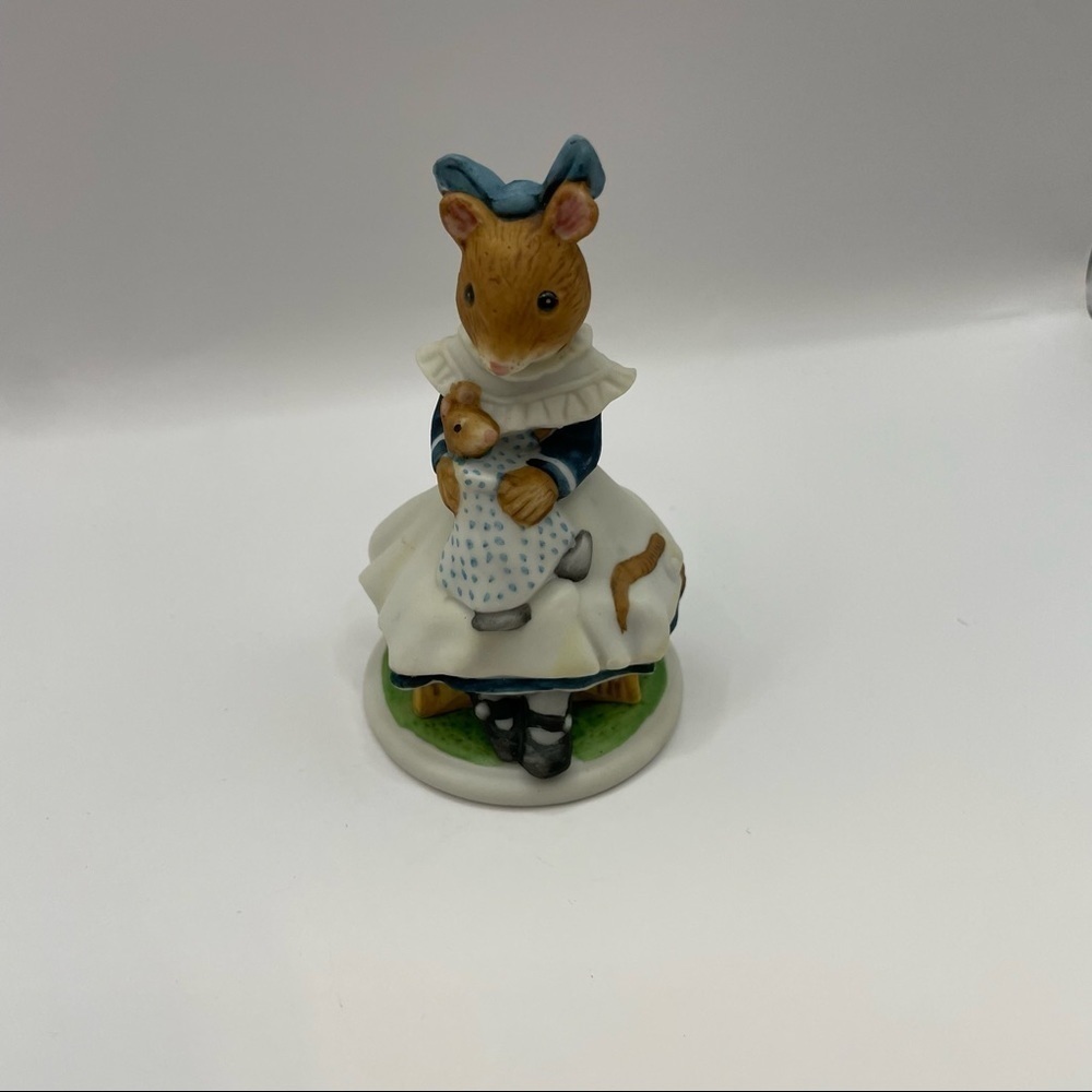 Woodmouse Lucinda Figurine